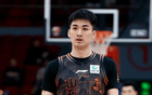 山东77-86广厦4坏消息！王证需调整防守，珀赛尔连崩，邱彪瞎乱人