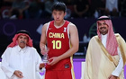 媒体人：中国男篮集训询问过王俊杰，不过他暂时无法归队